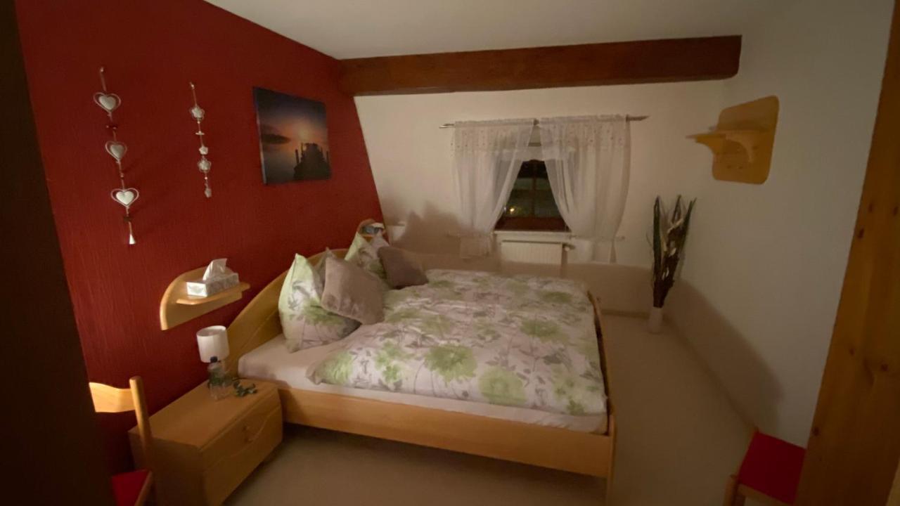 Froeschlein 2 - No Gitters & Craftsman Apartment Ilmenau